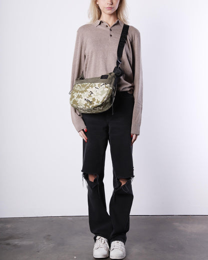 EVERYWHERE CRESCENT II-1