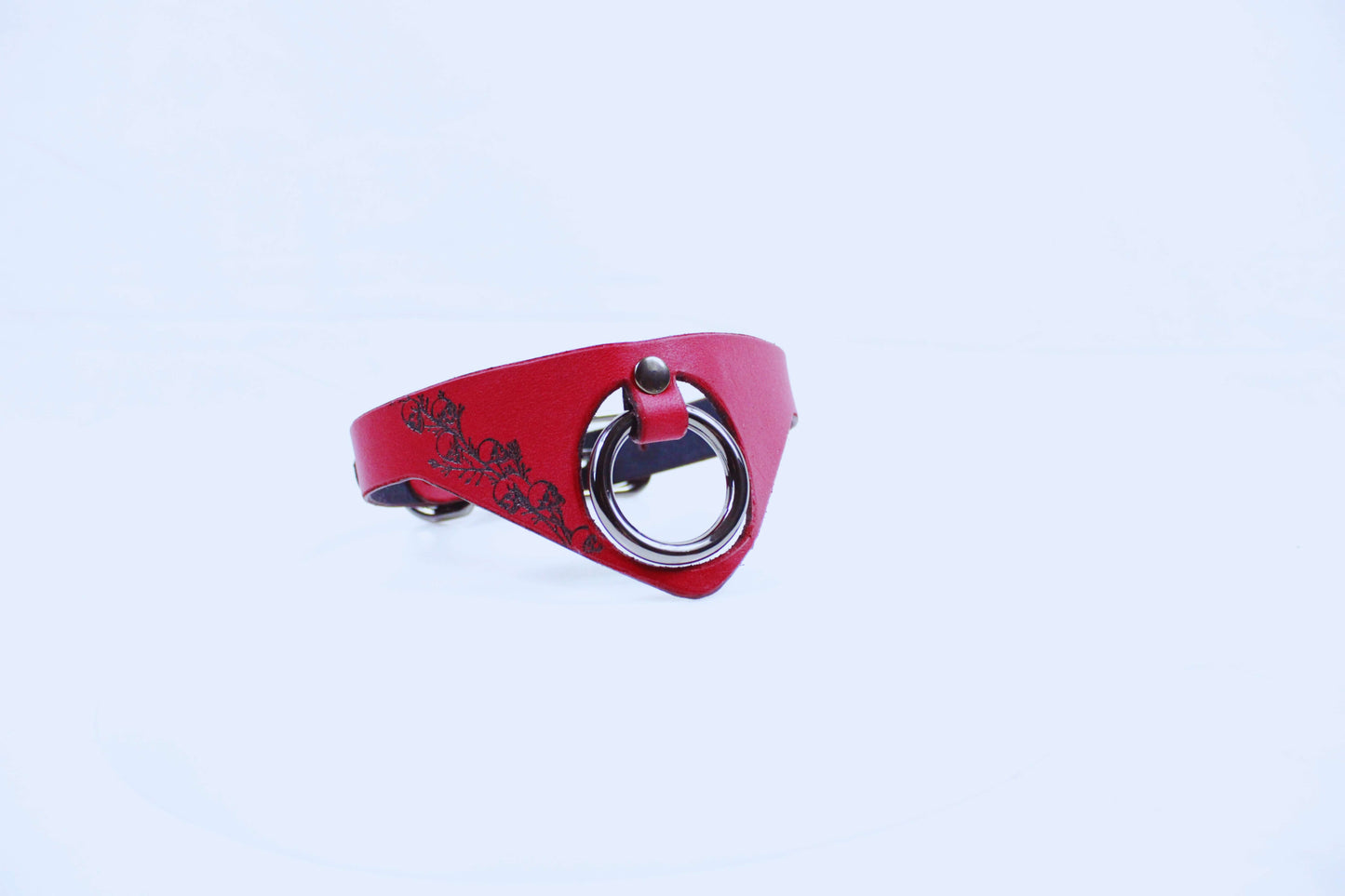 Gothic BDSM Collar with O-Ring – Red Leather Submissive Choker-1