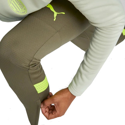 AC Milan UCL training Soccer tracksuit 2022/23 - Puma-3