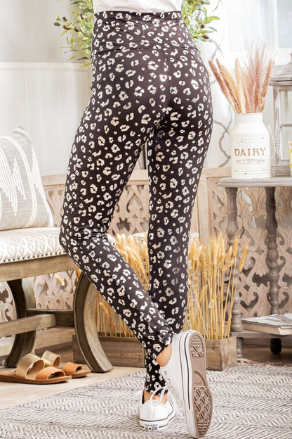 Heimish Full Size Leopard High Waist Leggings-1