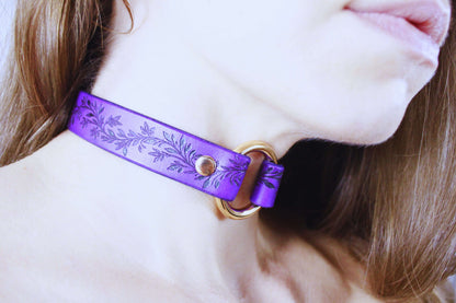 Leaf Pattern Submissive Day Collar – Purple Leather Discreet Jewelry-0