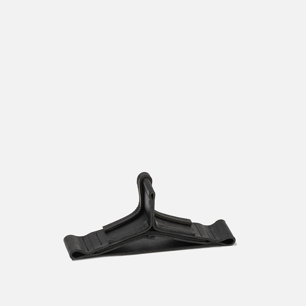 Leather Stand for AirPods Max-3