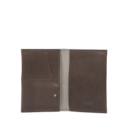 Leather AirTag Passport Holder 2.0 (OUTLET)-2