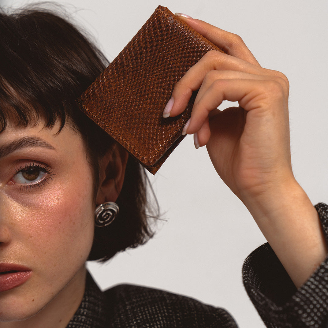 Leather AirTag Card Wallet - Minimalist 5.0 (Snake Print)-1