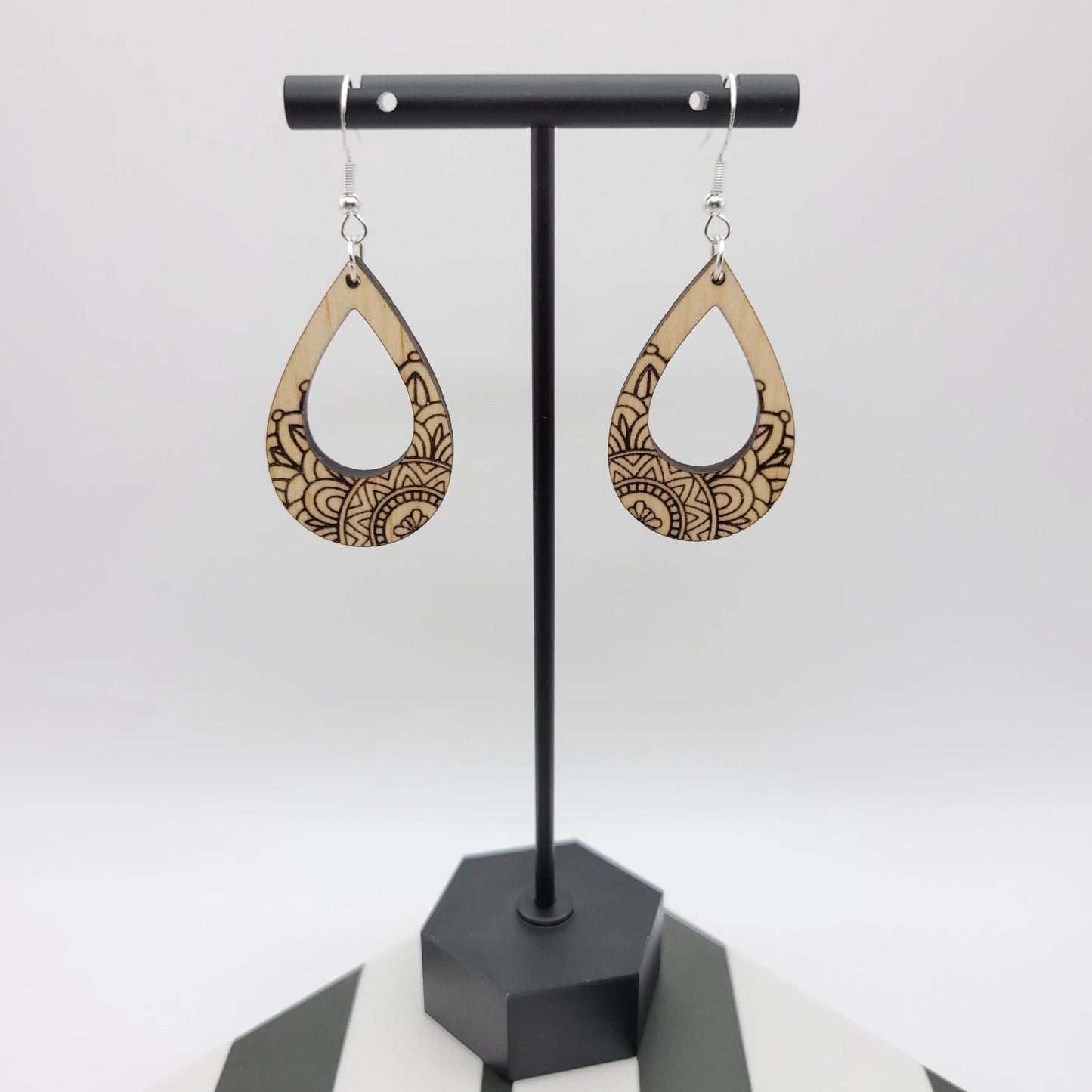 Amphitrite Earrings - 4 Arrows Creations