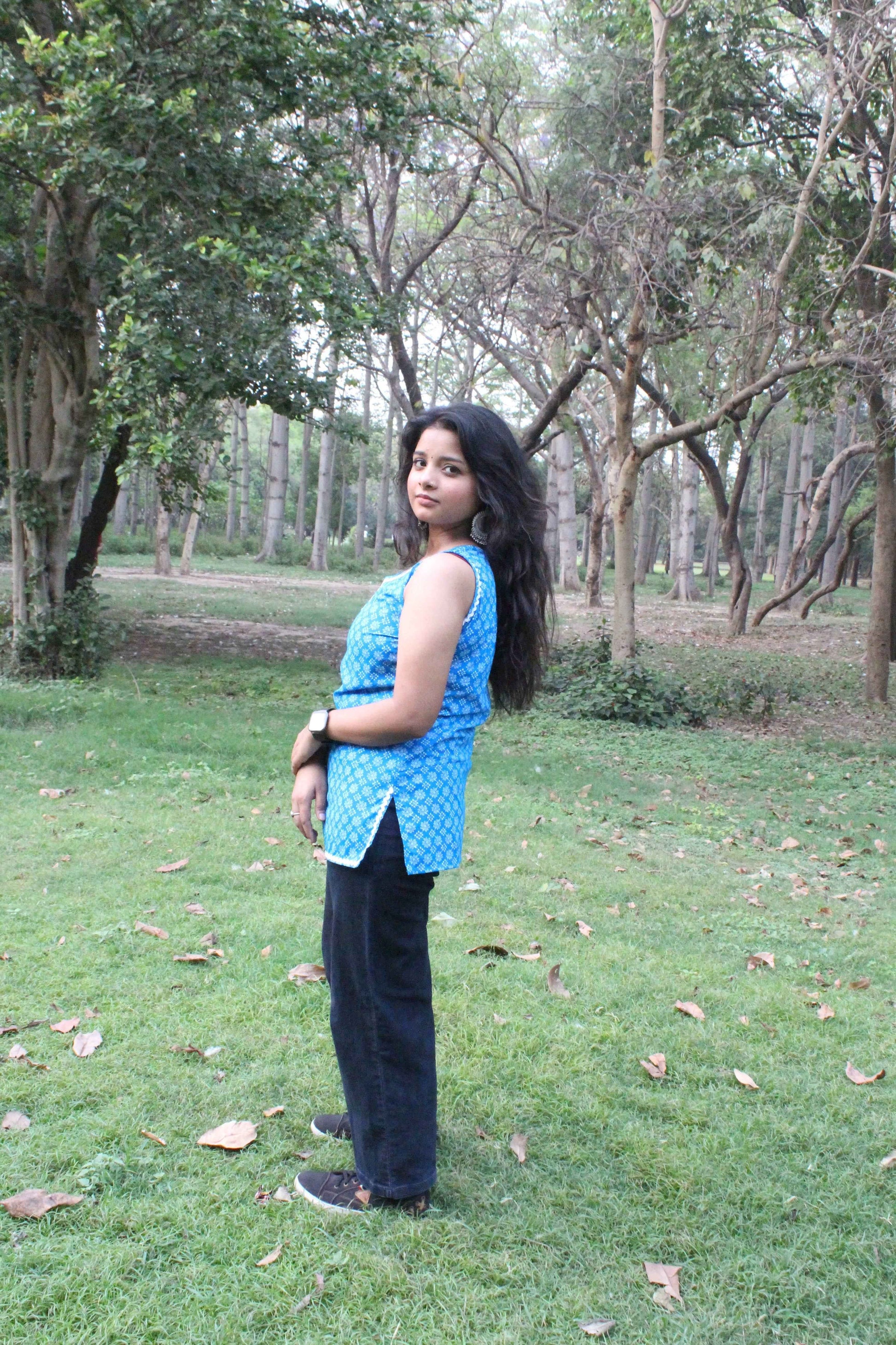 Azure Sleeveless Breeze Kurti-1