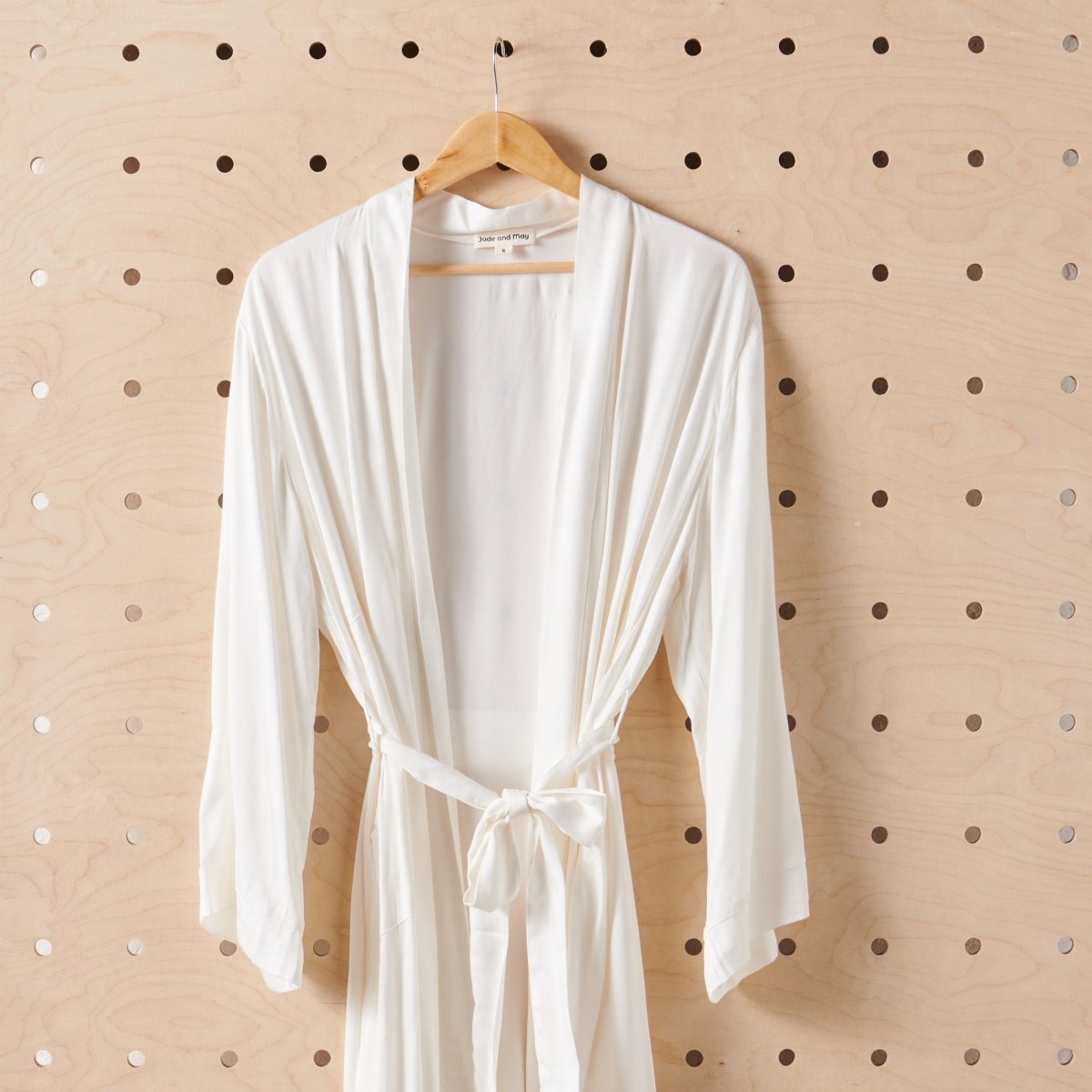 Bamboo Robe in White - Long Length-3