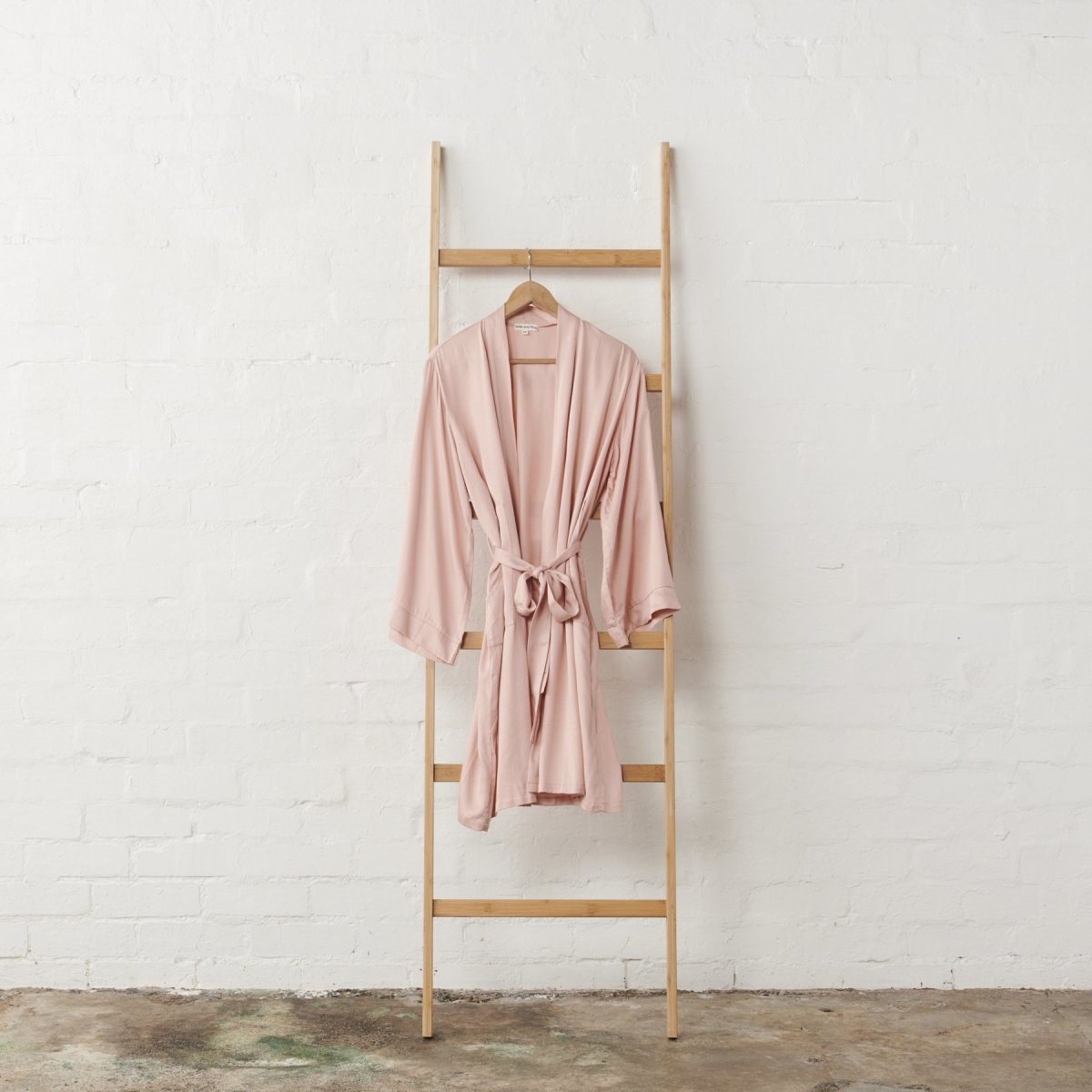 Bamboo Robe in Pink-0