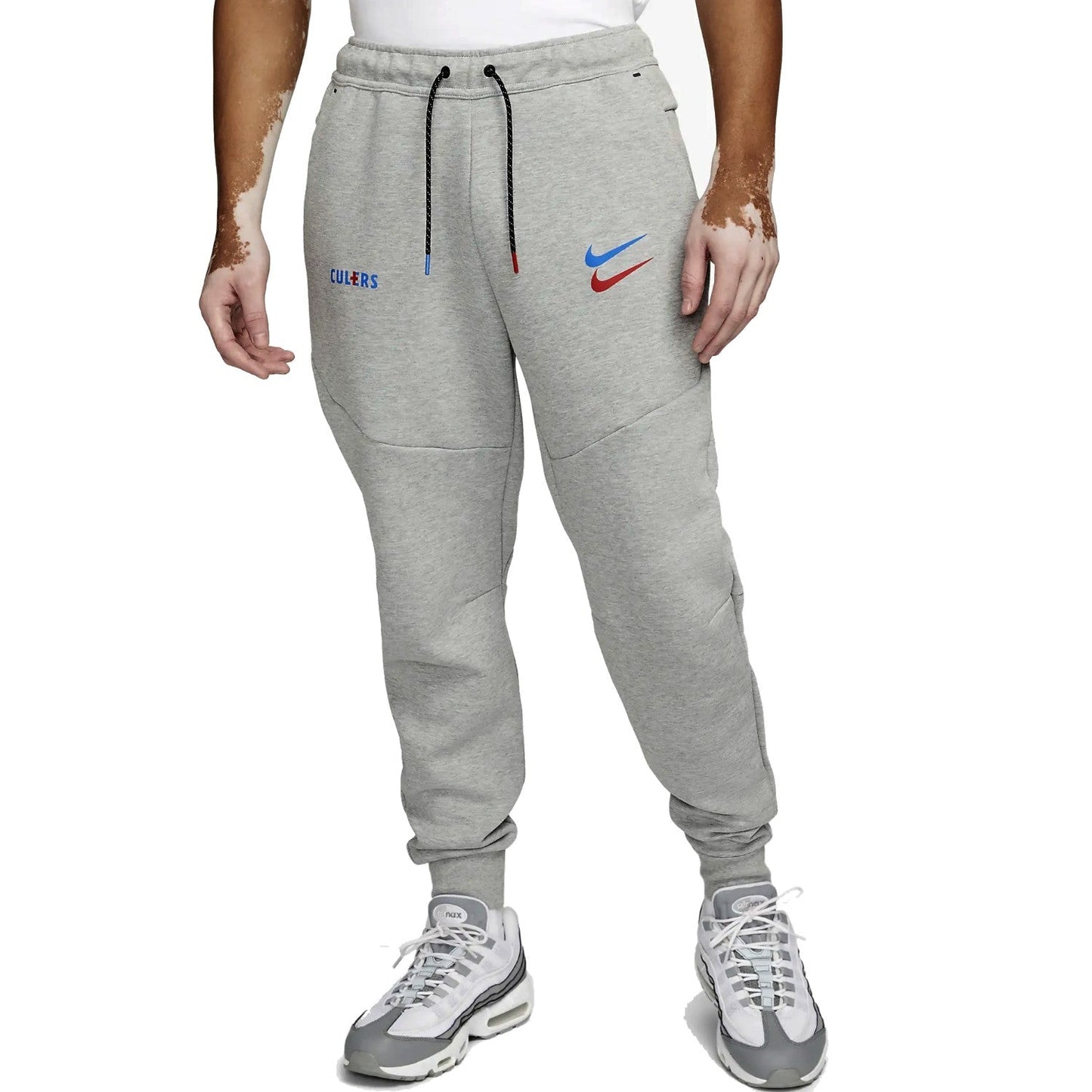 FC Barcelona grey "Culers" Tech Fleece presentation tracksuit 2022/23 - Nike-2