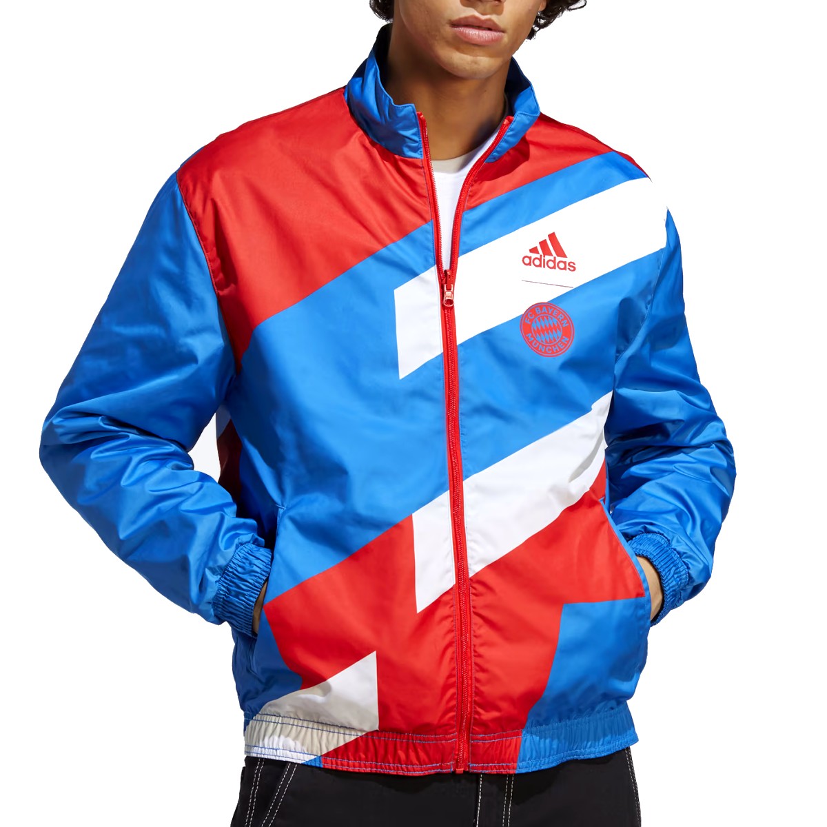 Bayern Munich pre-match presentation Soccer tracksuit 2023 - Adidas-3