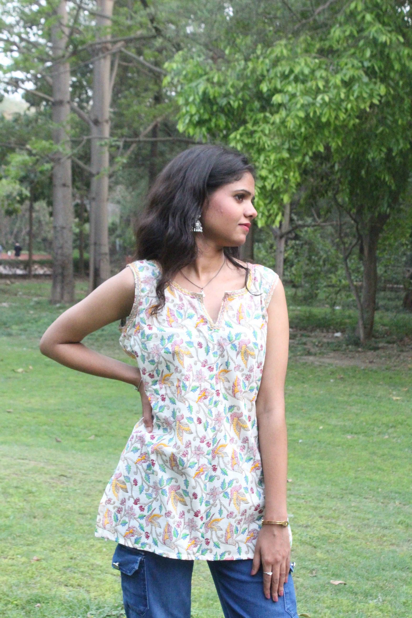 Birdsong Garden Sleeveless Kurti-3