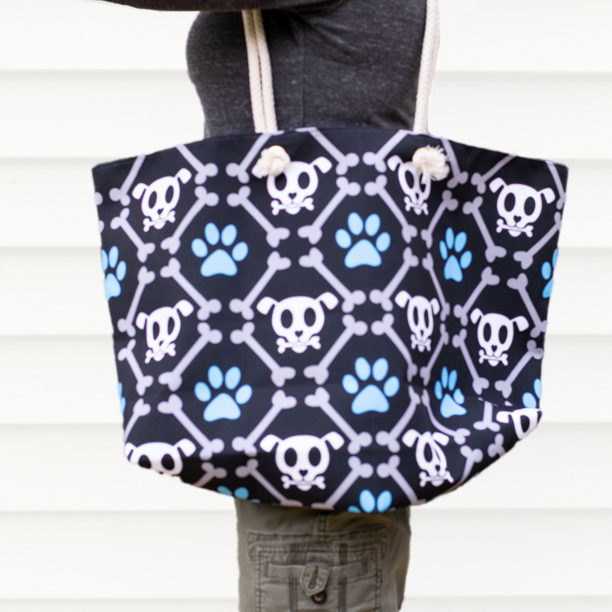 Bone Dogger Weekender Tote-2