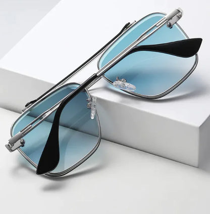 Dual-Tone Gradient Polarized Sunglasses