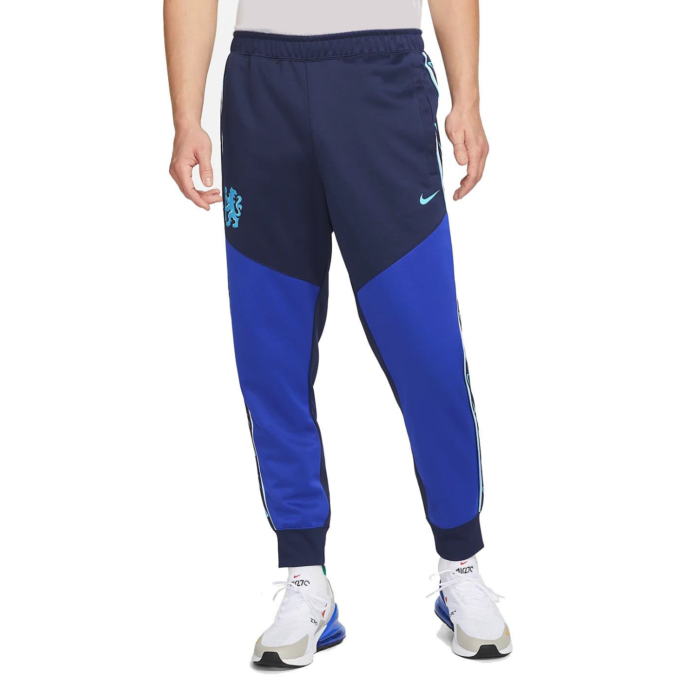 Chelsea FC Fanwear presentation tracksuit 2023 - Nike-2