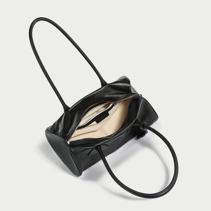 Classic Baguette Leather Shoulder Bag-3