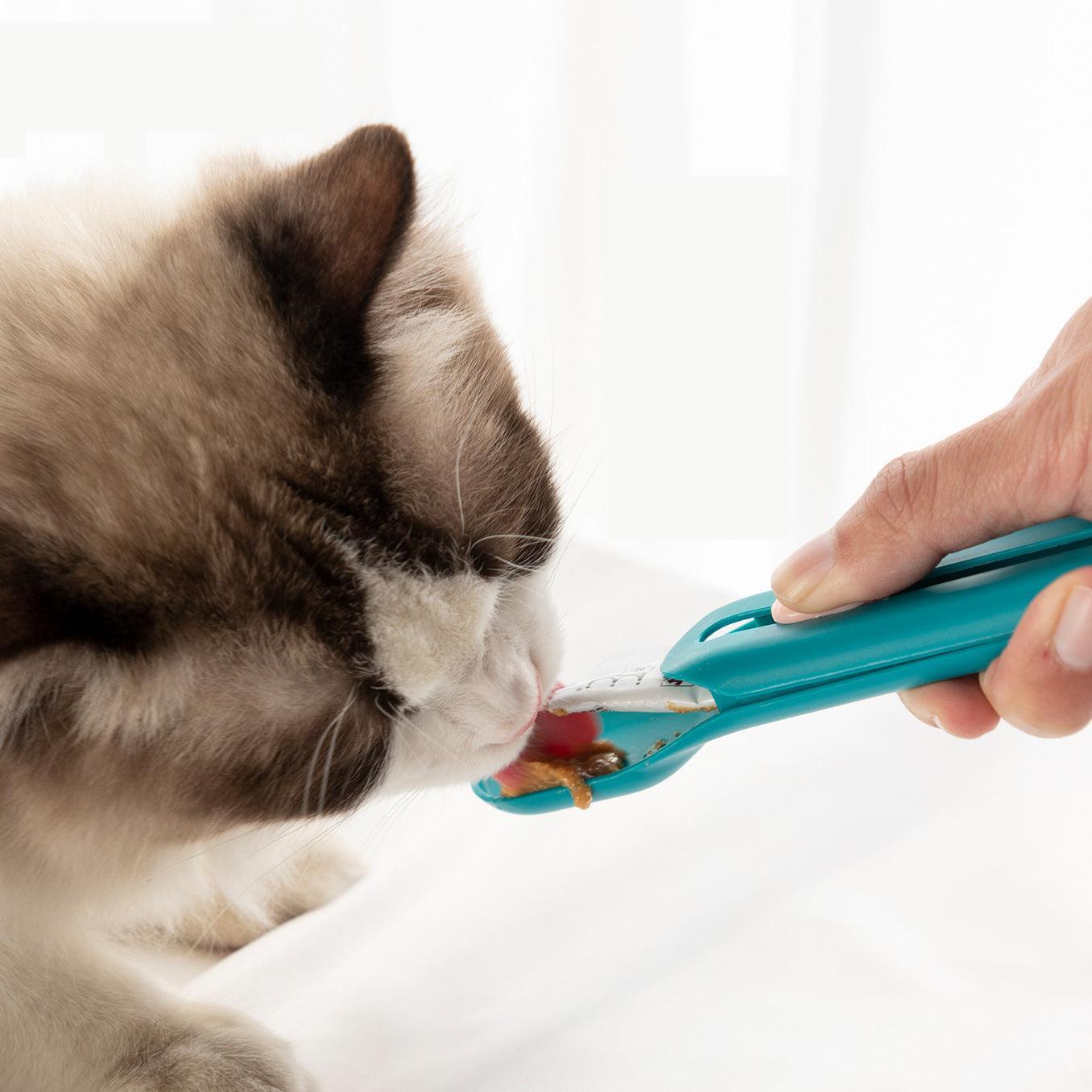 Deluxe Cat Strip Spoon Feeder: The Ultimate Pet Feeding Tool-0