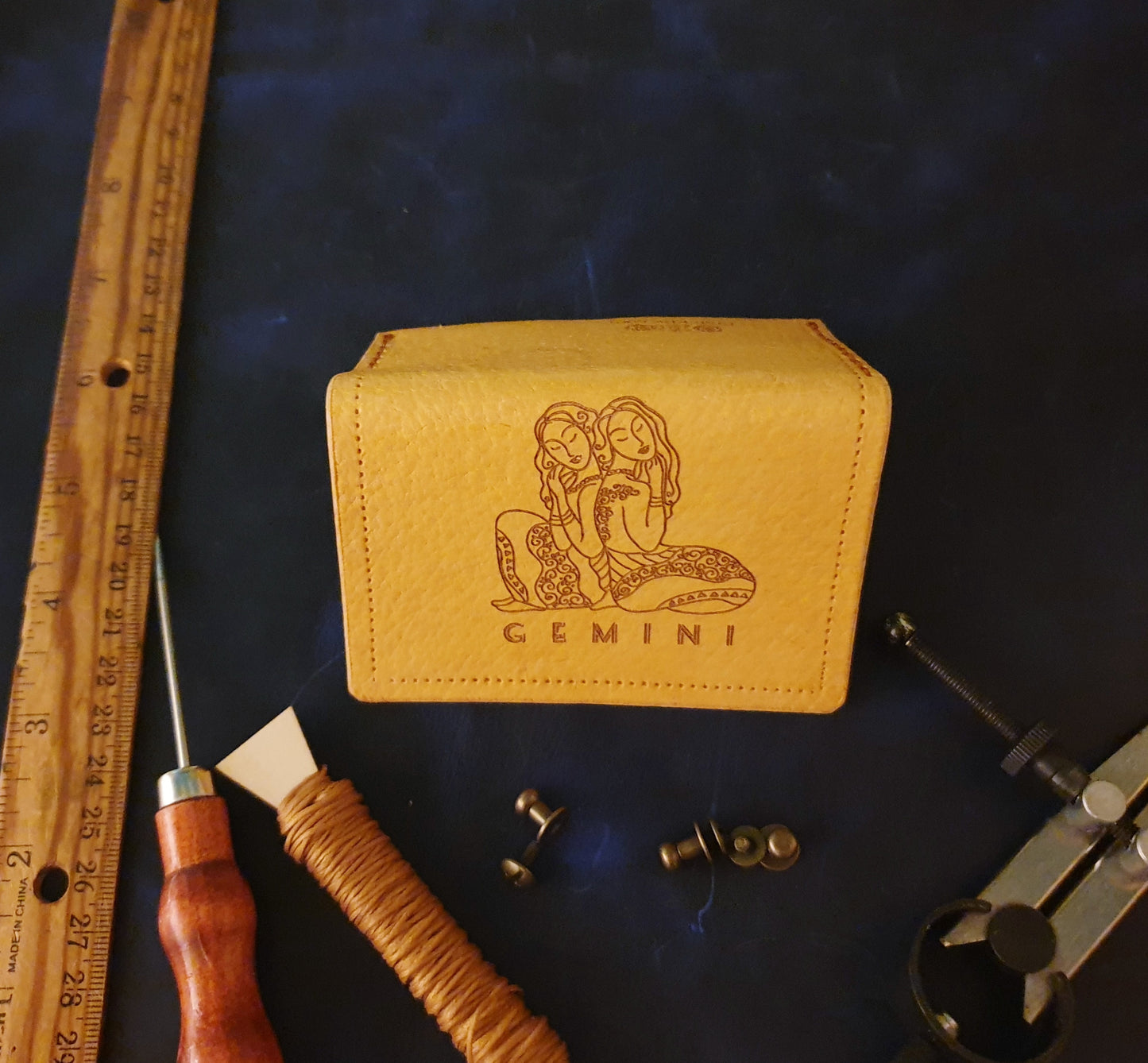 Exclusive handmade minimalist leather wallet with engraved zodiac Gemini.-11