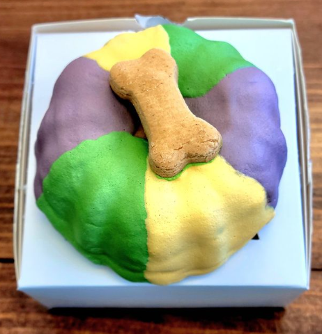 Mardi Gras King Cake Dog Cake-0