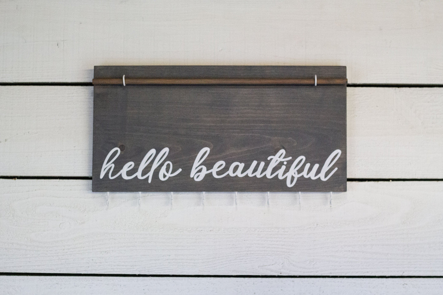 hello beautiful hanging jewelry display-3