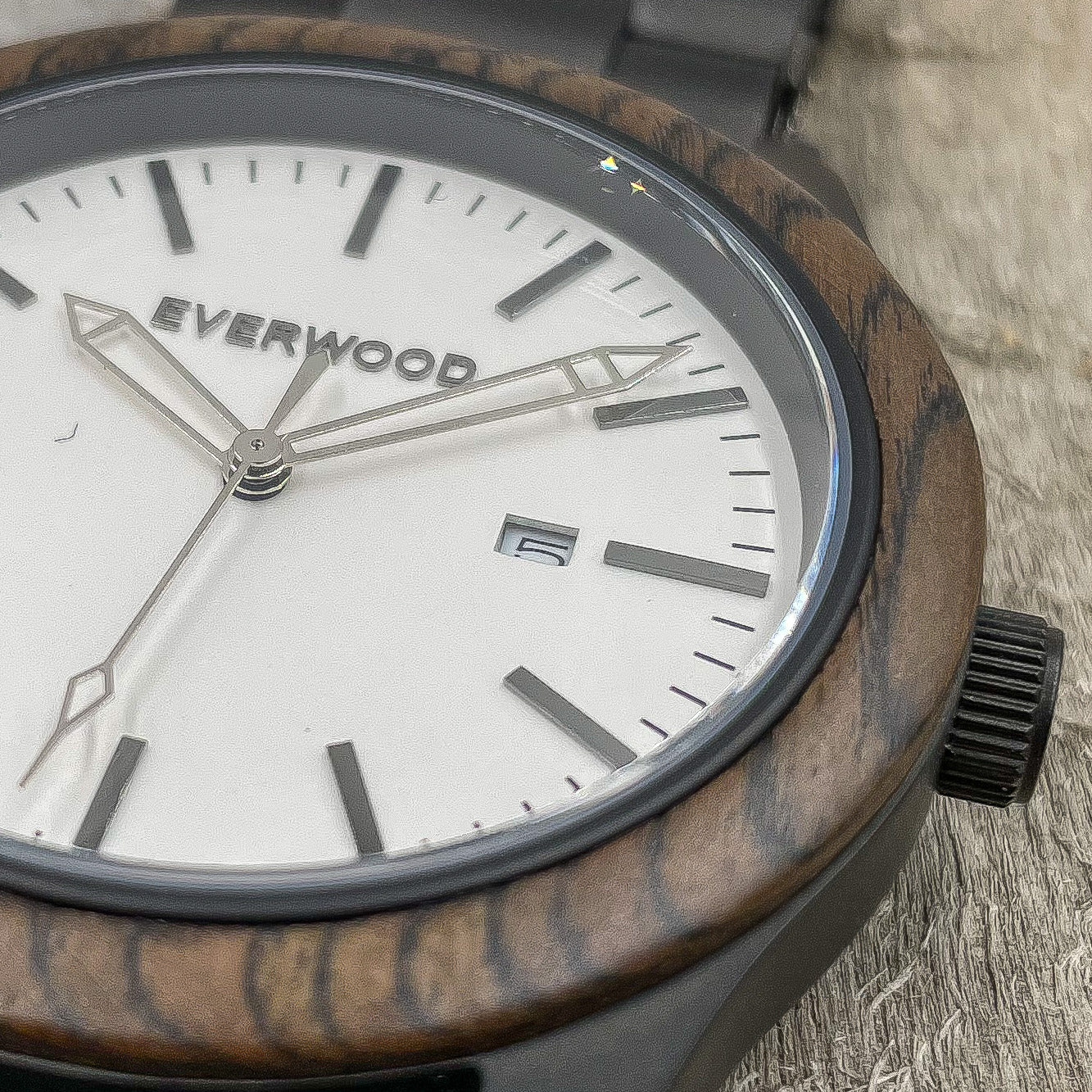 Inverness SS - Walnut-3