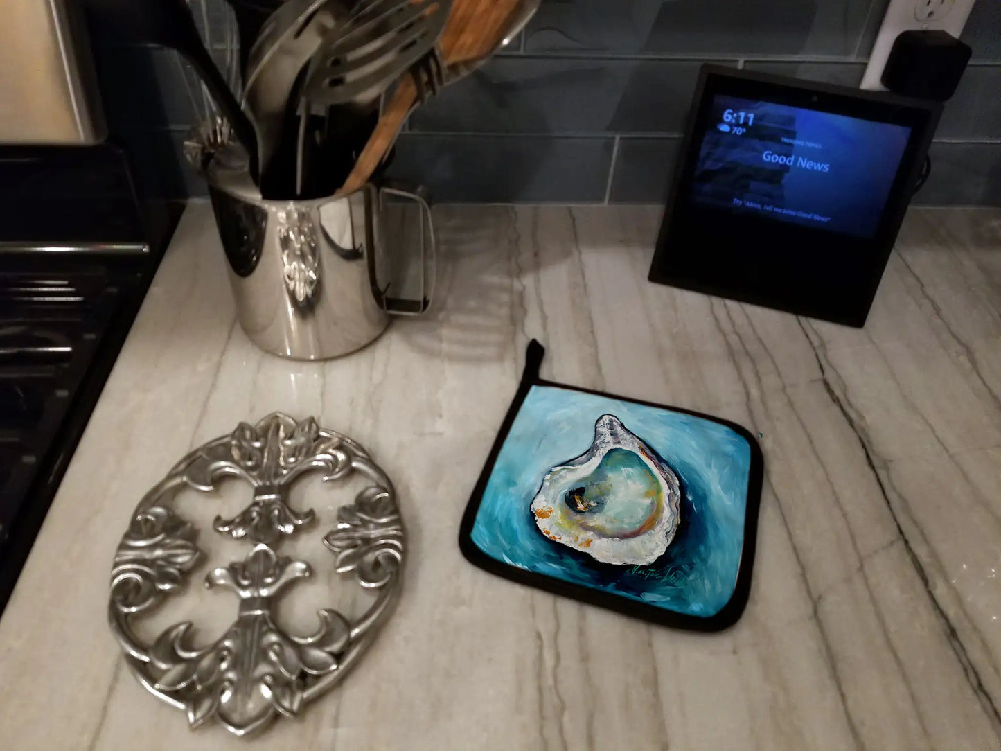 J Mac Oyster Pair of Pot Holders