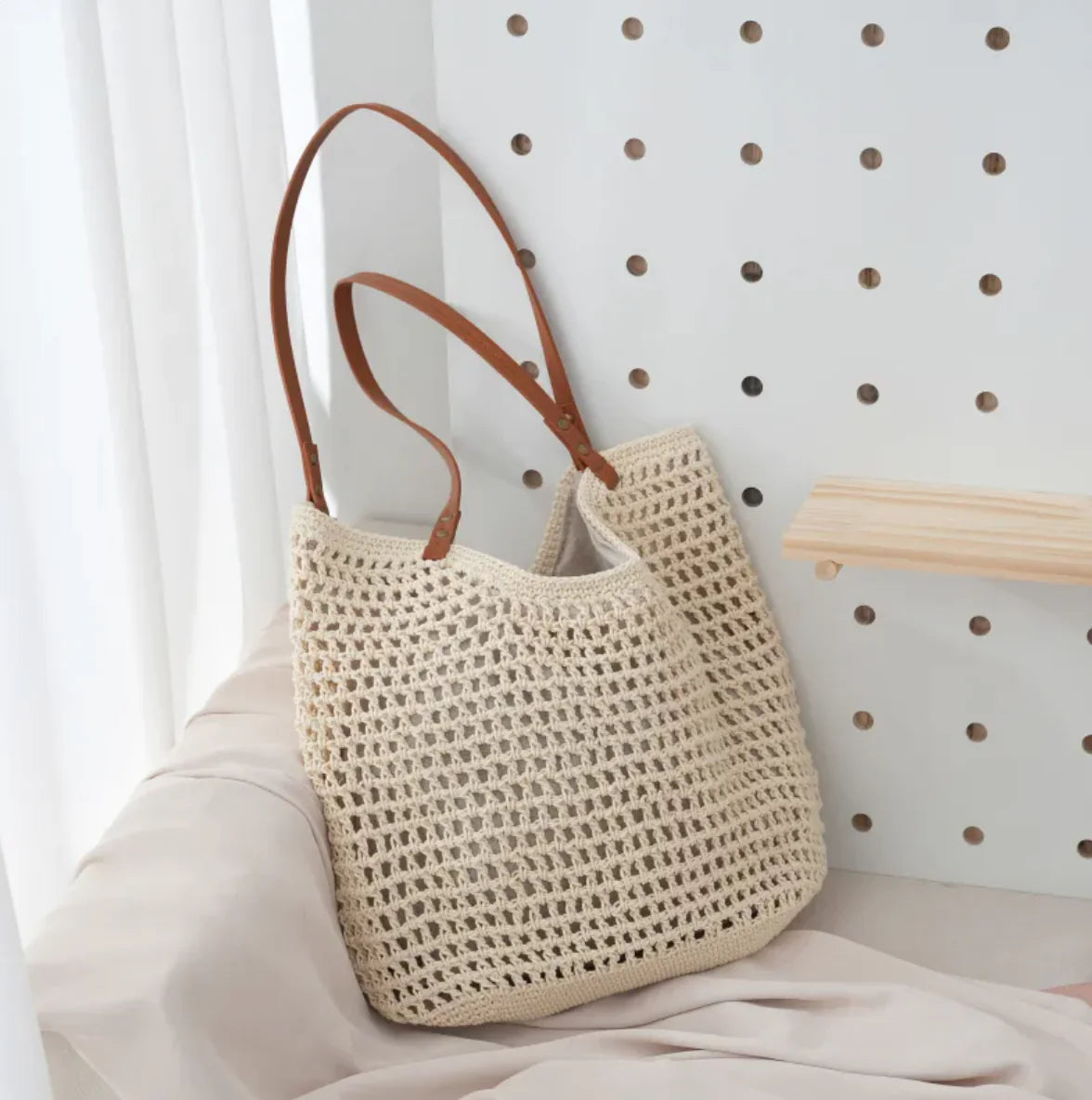 Woven Lightweight Straw Tote Bag
