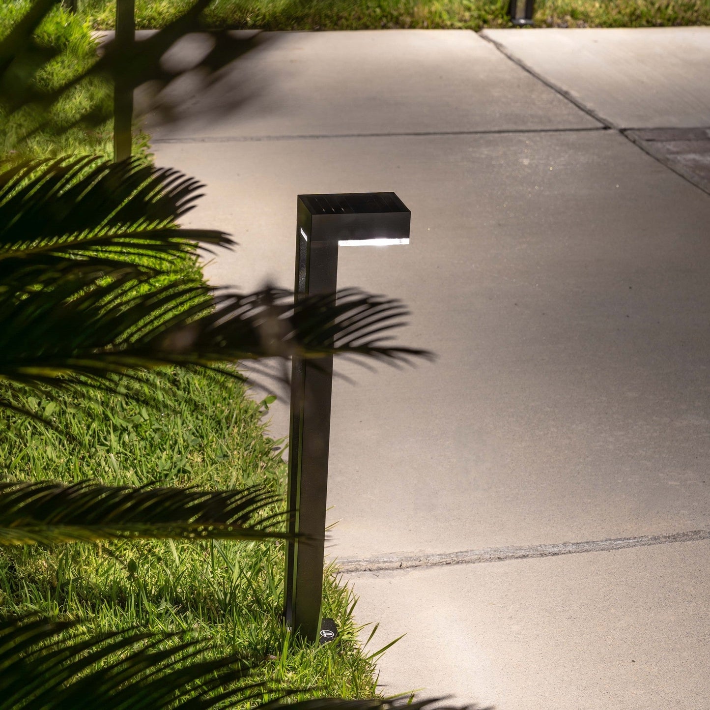 German Osram Pro-Line Bollard Solar Lights® V4 | 100LM | Aluminum / Glass | 2-Pack-3